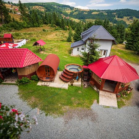 Hotel Casa Binu Arieşeni Zewnętrze zdjęcie