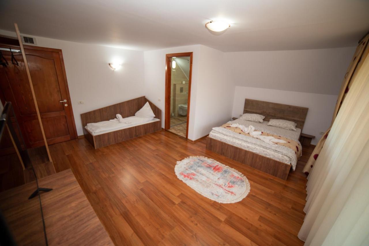 Hotel Casa Binu Arieşeni Zewnętrze zdjęcie