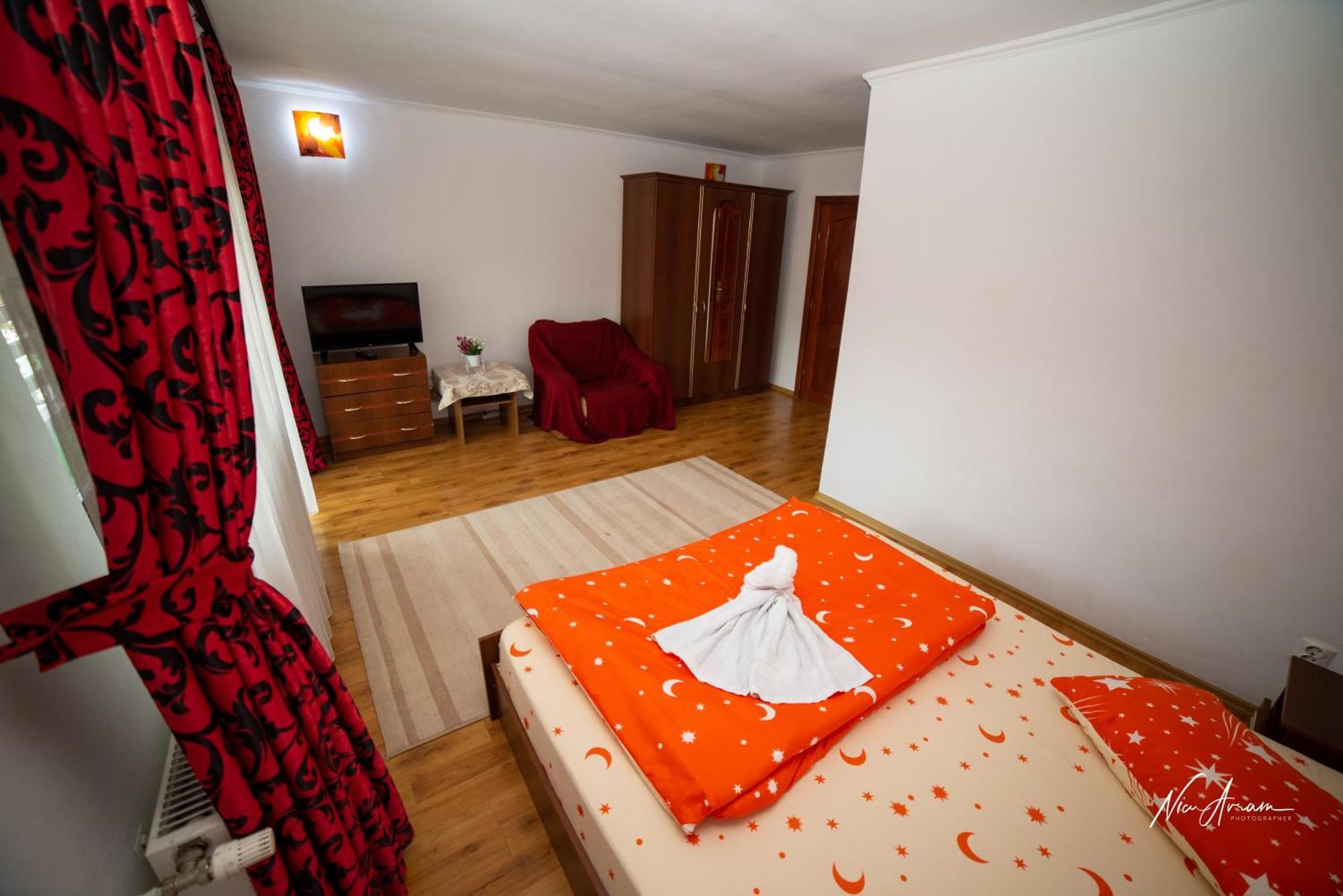 Hotel Casa Binu Arieşeni Zewnętrze zdjęcie