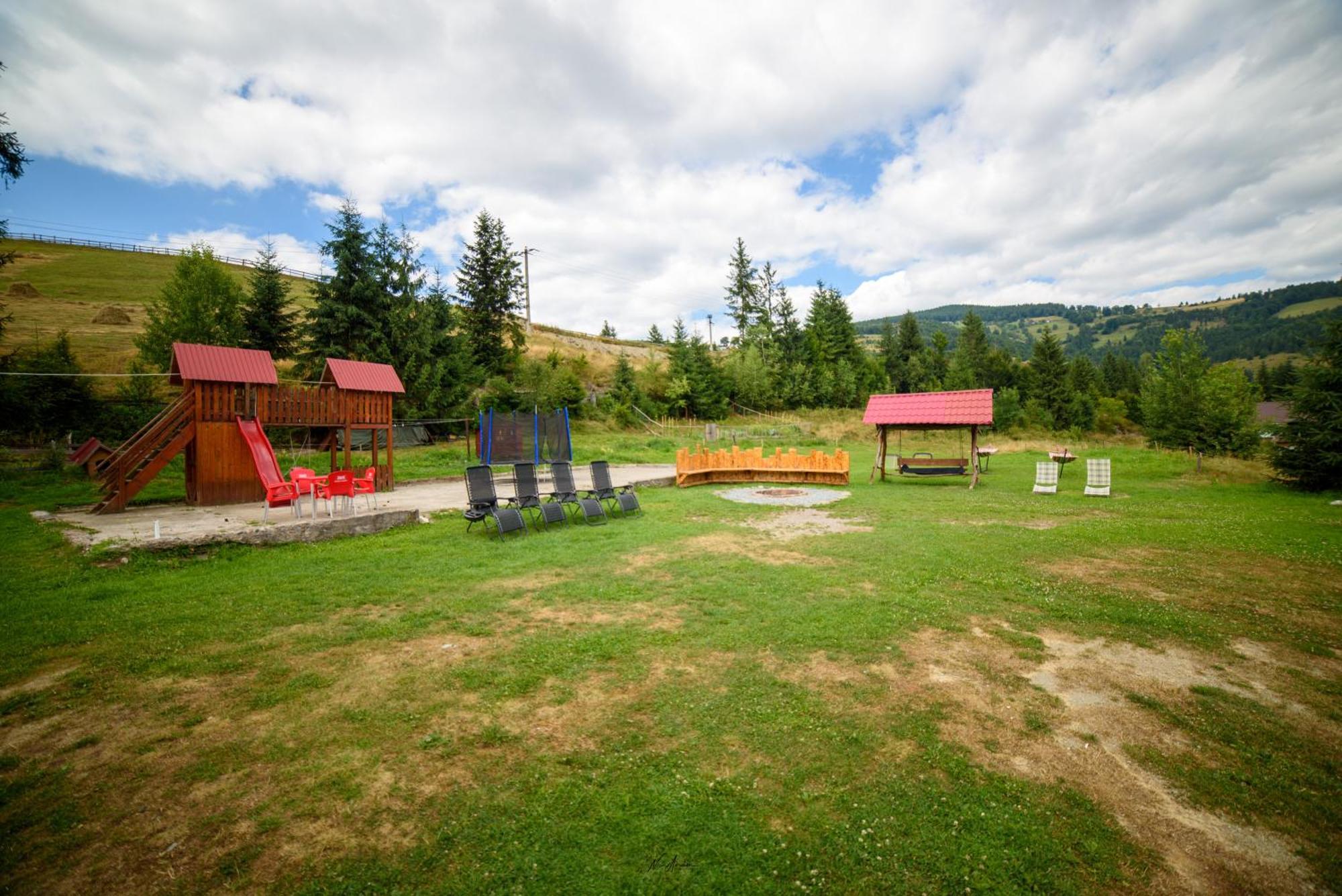 Hotel Casa Binu Arieşeni Zewnętrze zdjęcie