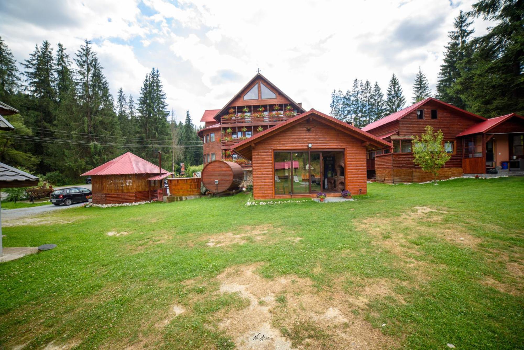 Hotel Casa Binu Arieşeni Zewnętrze zdjęcie