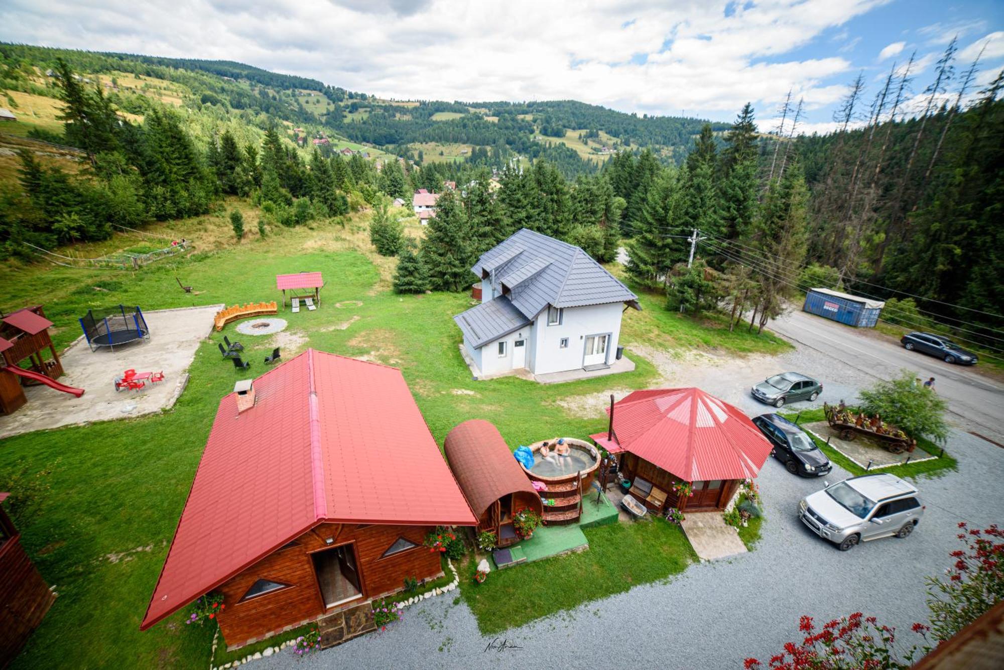Hotel Casa Binu Arieşeni Zewnętrze zdjęcie