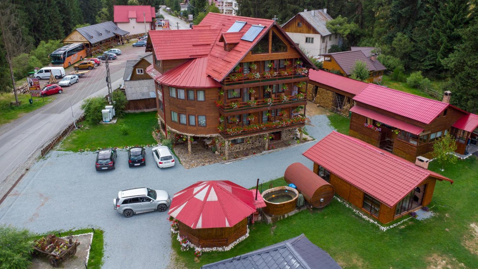 Hotel Casa Binu Arieşeni Zewnętrze zdjęcie