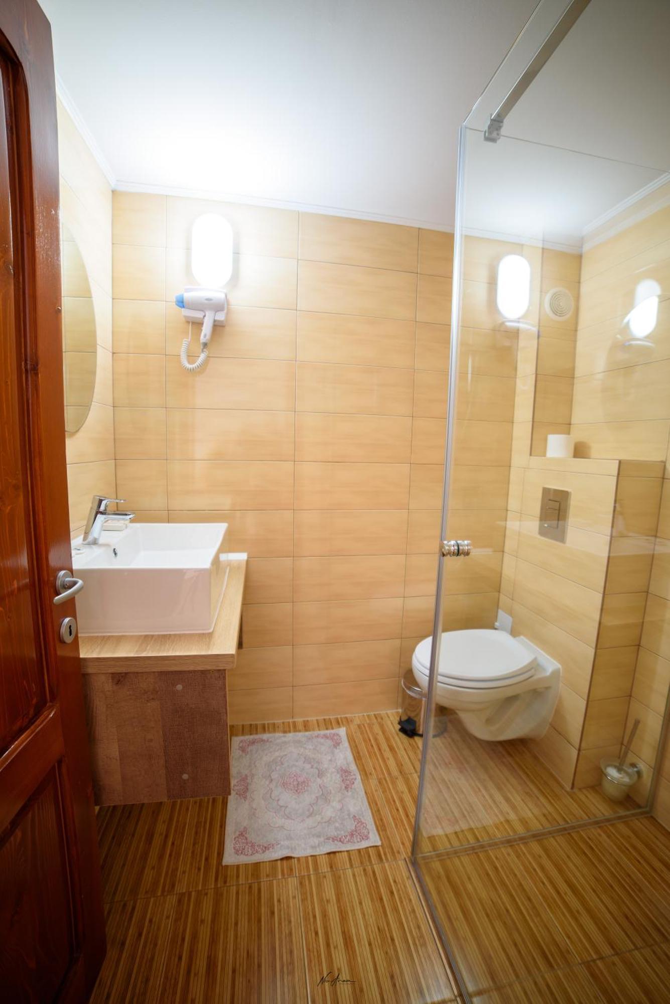 Hotel Casa Binu Arieşeni Zewnętrze zdjęcie